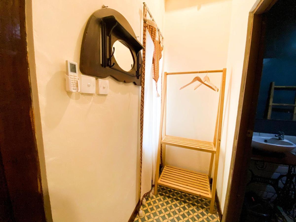 Hinggil Homestay Syariah Malioboro Yogya Mitra Reddoorz Yogyakarta Extérieur photo