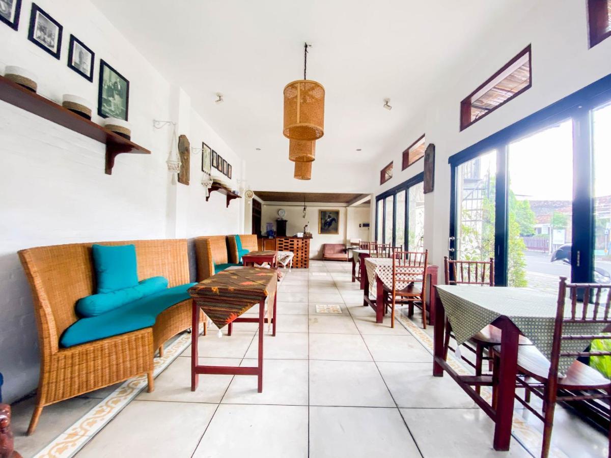 Hinggil Homestay Syariah Malioboro Yogya Mitra Reddoorz Yogyakarta Extérieur photo