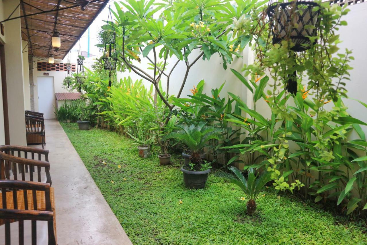 Hinggil Homestay Syariah Malioboro Yogya Mitra Reddoorz Yogyakarta Extérieur photo